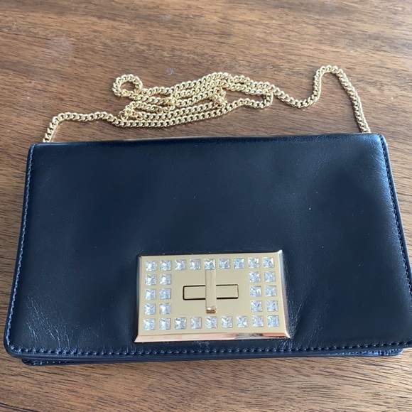 Black Michael Kors Leather Bag Gold Chain Strap - Picture 2 of 14